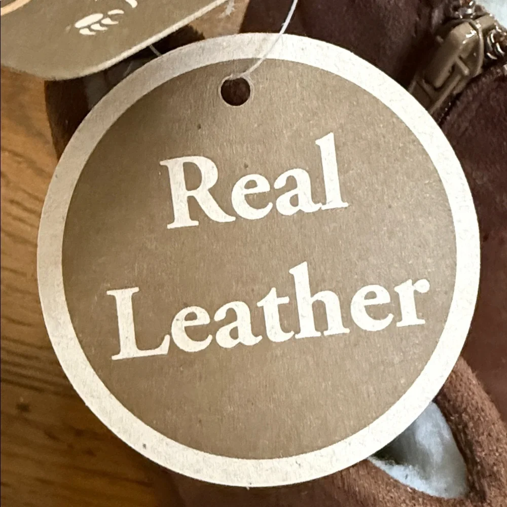 BearPaw cozy durable